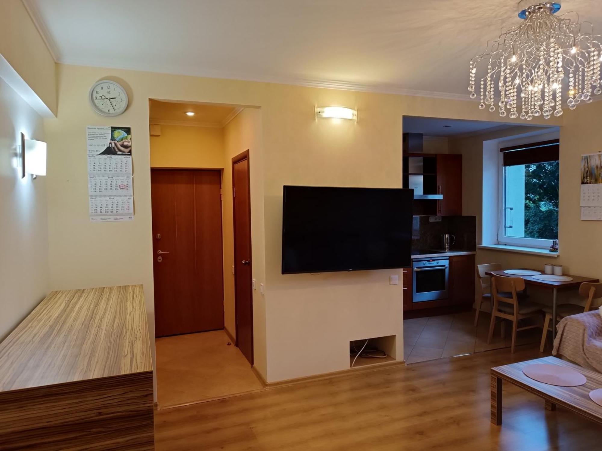 Quiet Dzelzavas Street Apartment Riga Exteriér fotografie